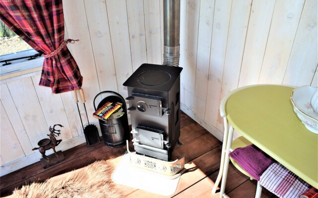 Meadow Shepherds hut