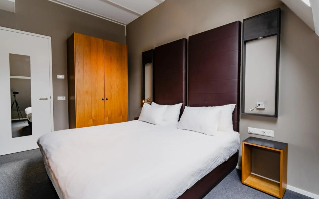 Apartments De Hallen