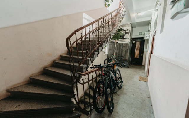 Apartament Piata Amzei 1 (17 B)