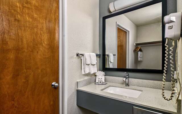 Quality Inn & Suites South San Jose / Morgan Hill