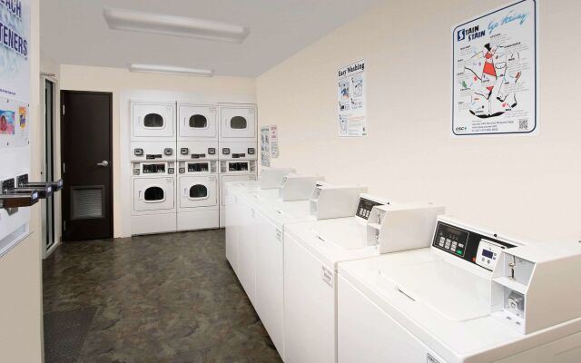 WoodSpring Suites Lexington