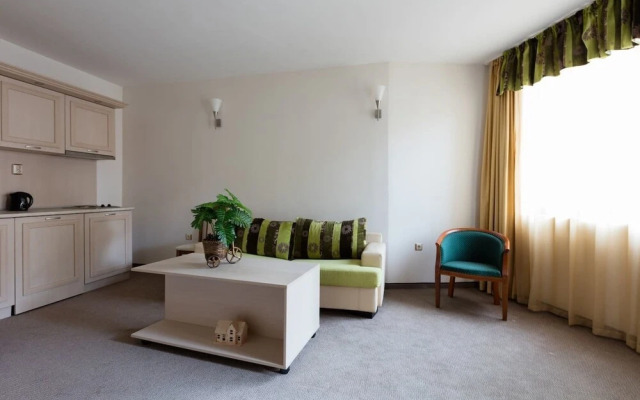 One Bedroom Apartment with Balcony