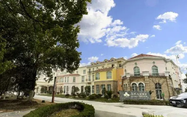 Qingfeng Garden Hotel