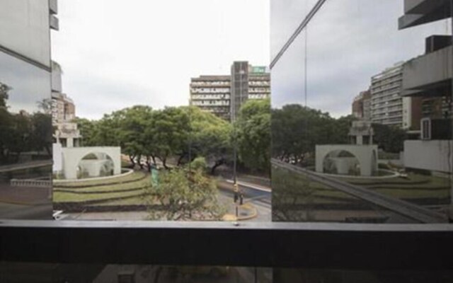 27 de Abril Apartment 25W