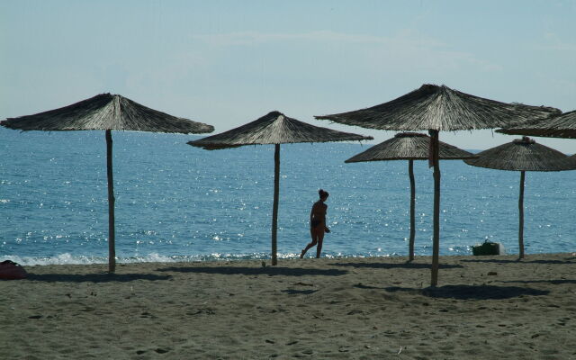 Hotel Platon Beach