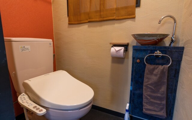 Warayunso Port City May Japanese Modern