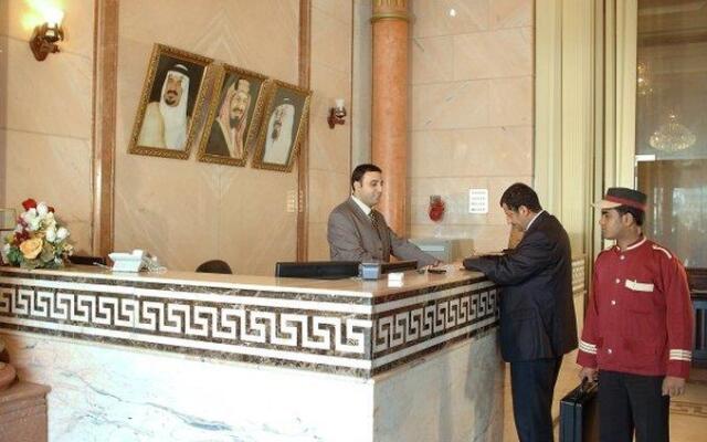 Al Mahmal Palestin Hotel