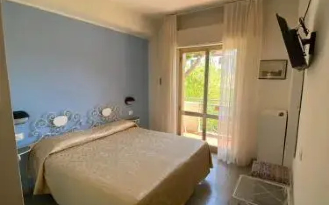 Paris Hotel