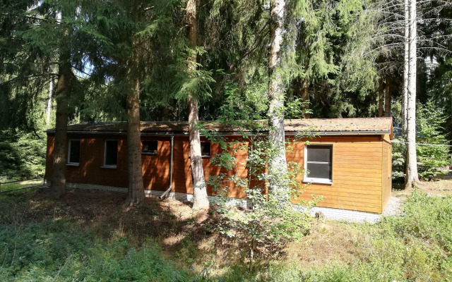 Cosy Apartment With Covered Porch
