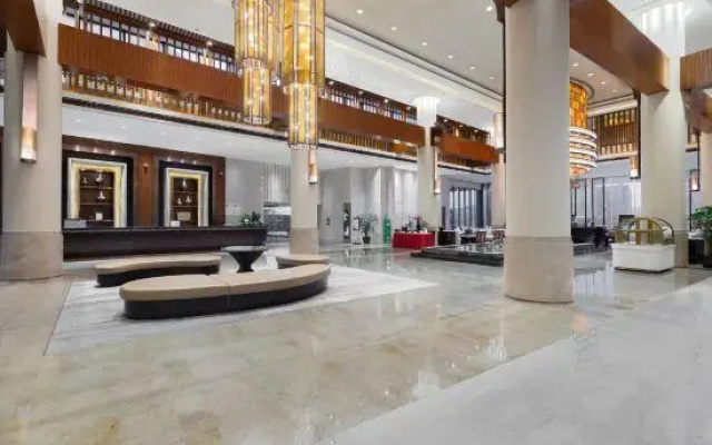 Jiazhou Ligang Hotel
