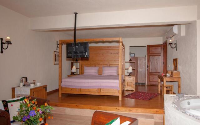 Authentic Boutique Hotel