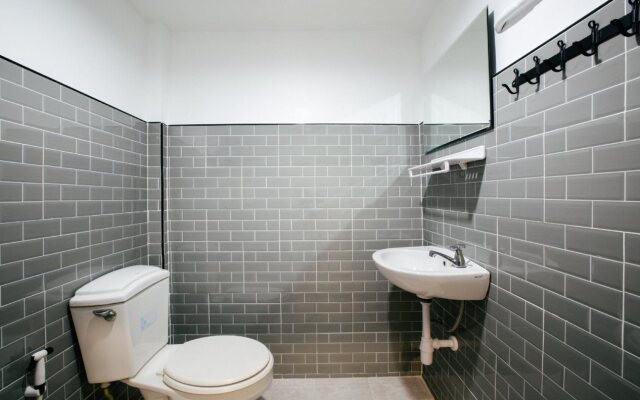 Mania Guesthouse