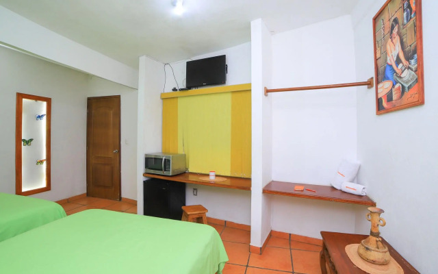 BM Zihua Casa de Huéspedes