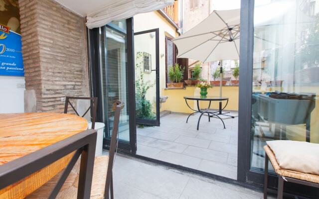 Ripa Terrace Trastevere Apartment