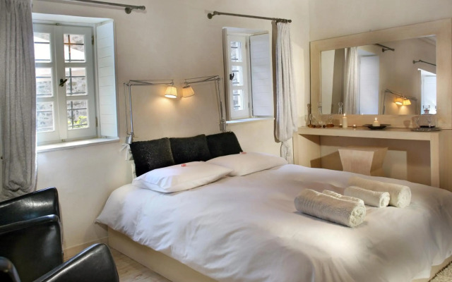 Mikro Papigo 1700 Hotel & Spa