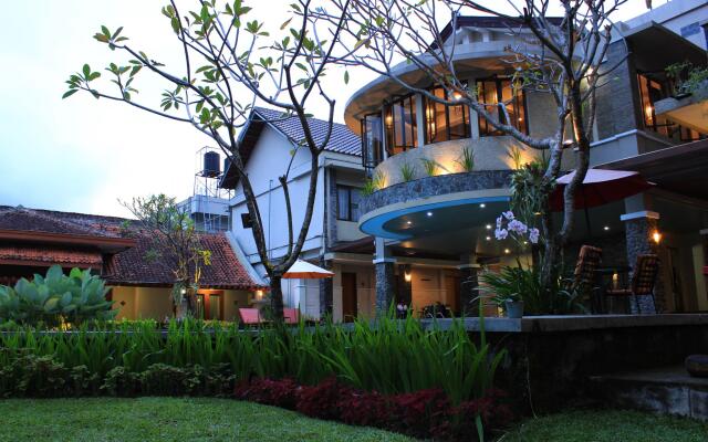 Hotel Sriti