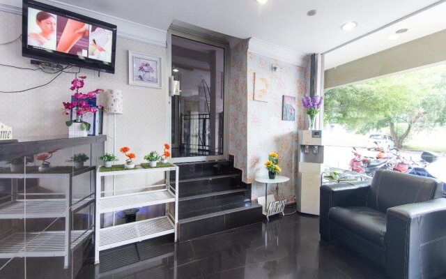 Amani Hotel