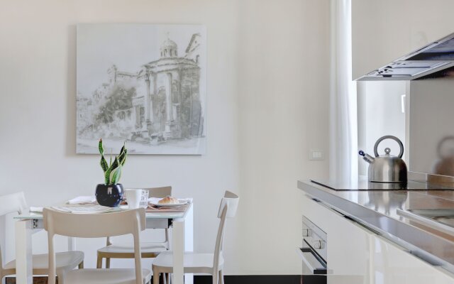 Colosseo Gardens - My Extra Home