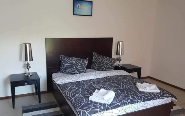 Insula Nada Apelor - Maliuc