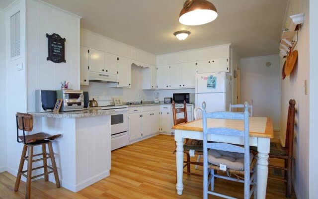 4 Crabs By The Sea - 6 Br Home