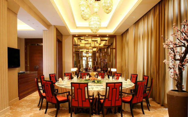 Landison Hotel Xinchang