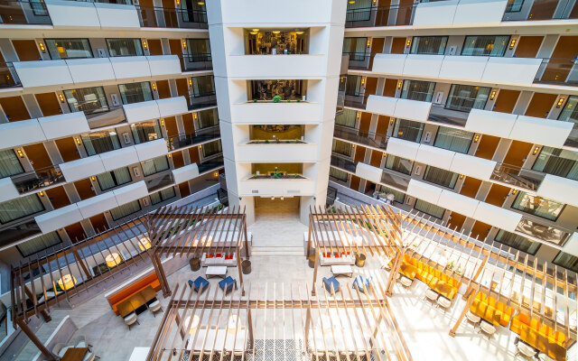 Embassy Suites by Hilton Kansas City Overland Park