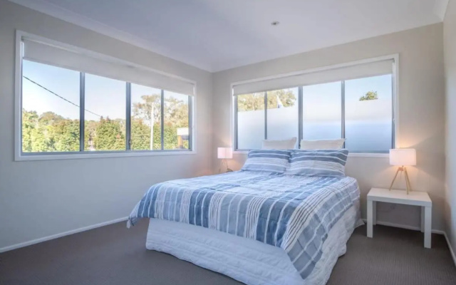 Large families and friends unite here! The Perfect Holiday Spent all Together – Guest Rooms – Diddillibah