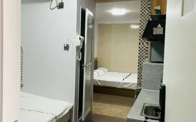 Ningbo Golden Nest Hotel