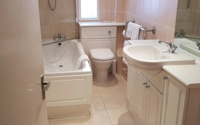 Tankerville Arms Hotel