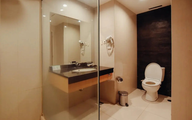 Surabaya Suite Hotel