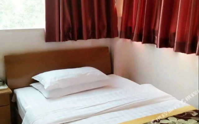 Lvyun Hotel