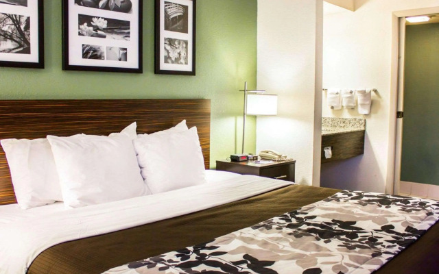 Sleep Inn & Suites Columbus - State University Area