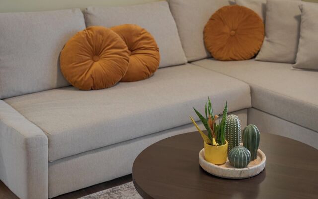 Aria Luxury Apartment