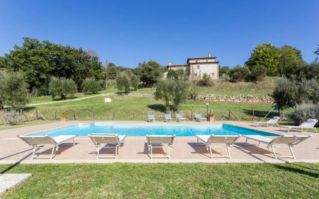 Casale in Teverina