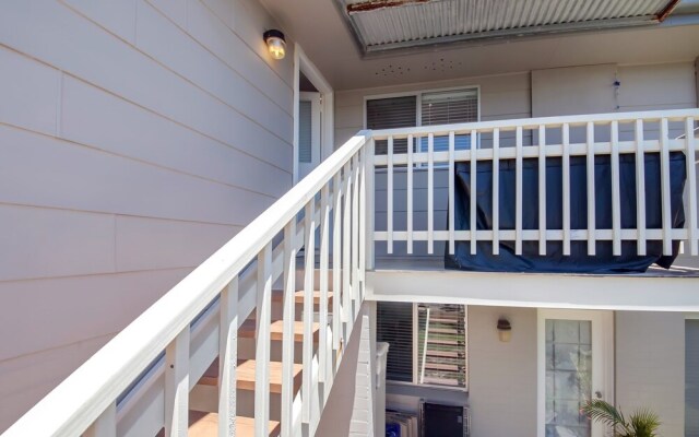 Anchor at 'D' Point, 2/14 Noamunga Street