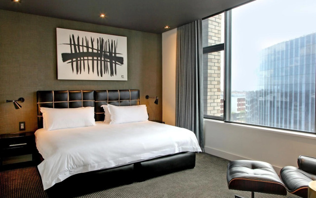 Century City Hotel Urban Square