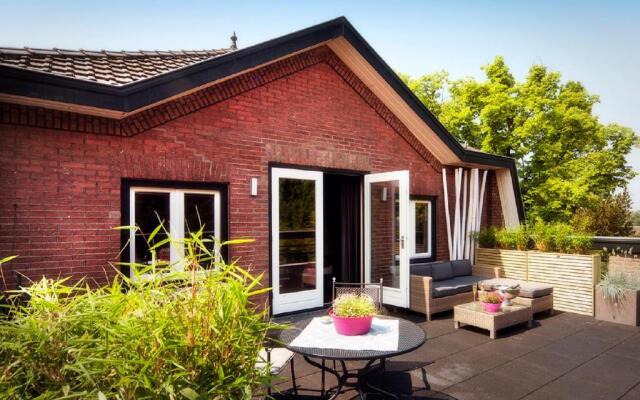 Aubergine Logeren & Dineren