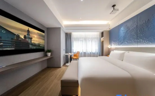 Ruixiang Hotel (Yiwu Yisanli Huaxian Road)