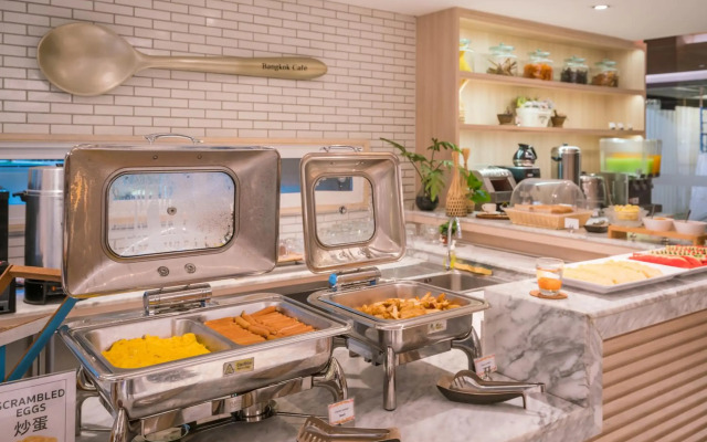 Koon Hotel Sukhumvit