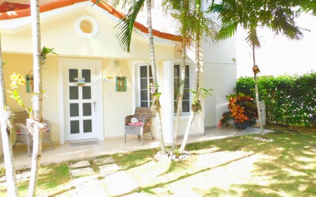 Villa Caracol Beach House on Playa Bavaro Punta