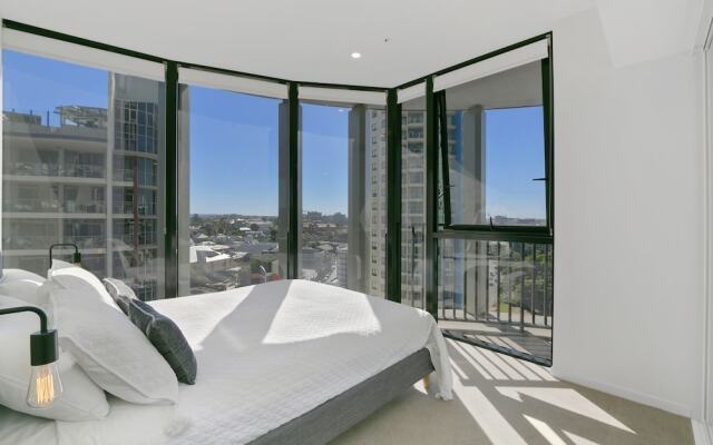 Stay In Style - Luxury CBD Apartment