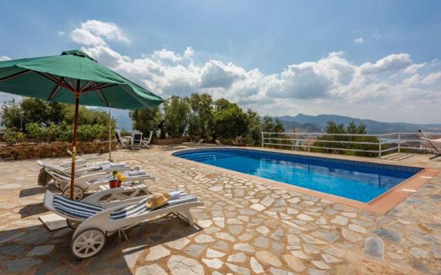 Casa Los Marjales El Gastor by Ruralidays