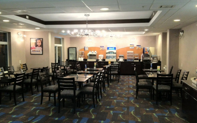 Holiday Inn Express Hotel & Suites Bastrop by IHG