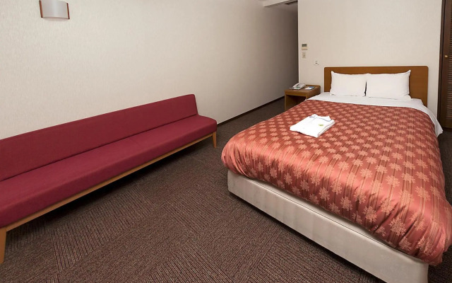 Kumegawa Wing Hotel