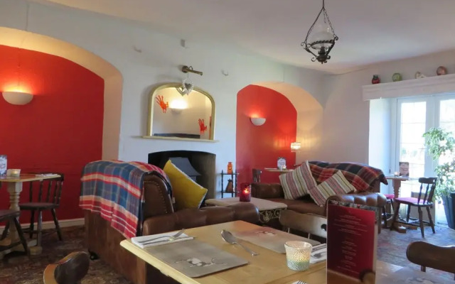 The 17th Century Hotel & Restaurant