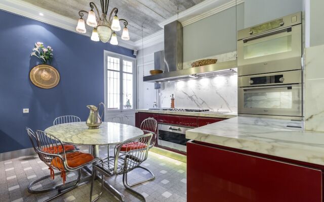 Ashley&parker - Palace Rotonde