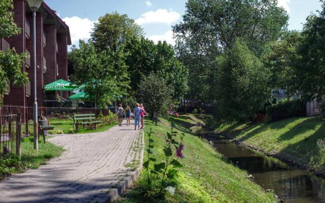 Апарт-отель Amberton Green Паланга