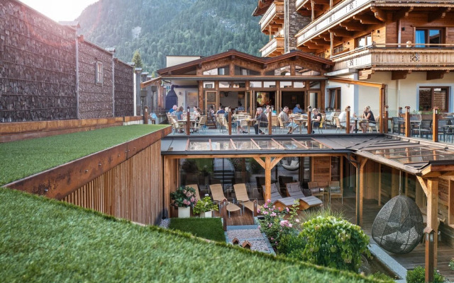 Sonnenhof Genusshotel & Appartements