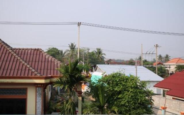 Phoisai Guest House