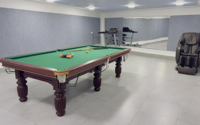 Lianali Hotel